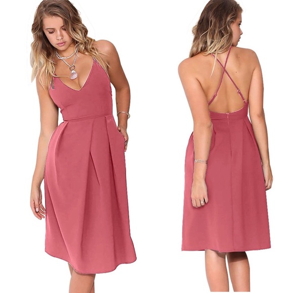 Elia Cher Dresses & Skirts - 🎉5/$25 Caramel Pink Spaghetti V-Neck w/pocket